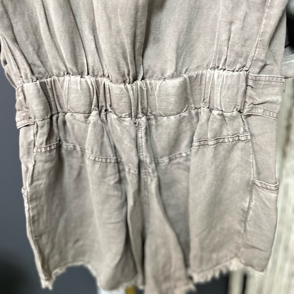 Young Fabulous & Broke - Picture 11 of 13